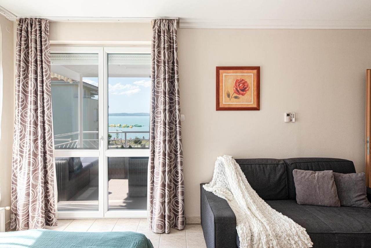 Lakeside Family Apartment Siofok Dış mekan fotoğraf