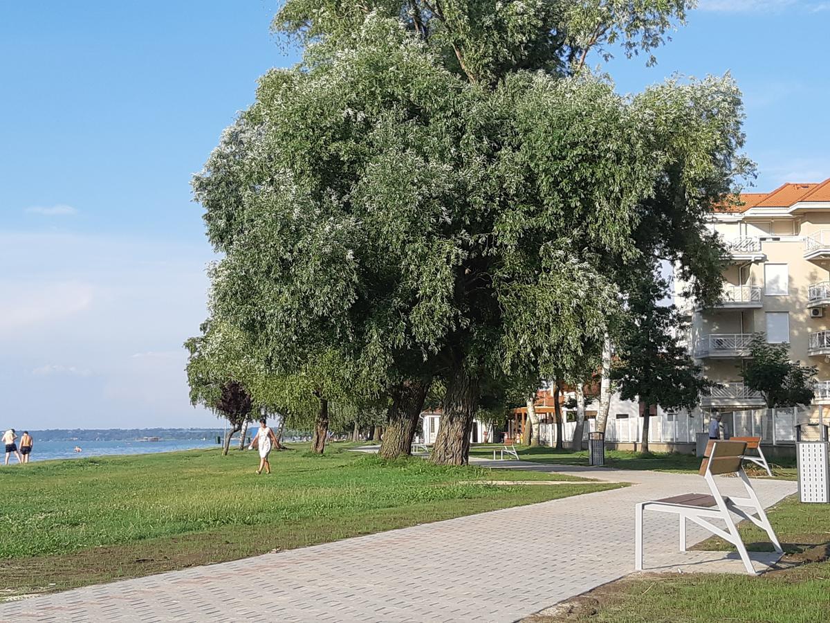 Lakeside Family Apartment Siofok Dış mekan fotoğraf
